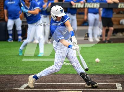 Thumbnail 3 in Carthage vs. Spring Hill (UIL Baseball 4A D2 Region Final Game 2) photogallery.