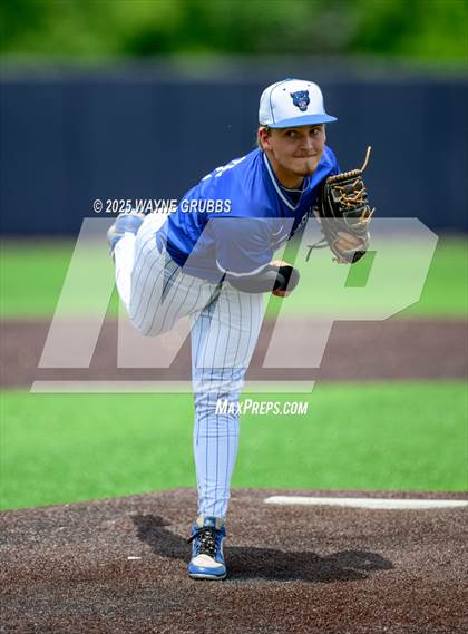 Thumbnail 1 in Carthage vs. Spring Hill (UIL Baseball 4A D2 Region Final Game 2) photogallery.