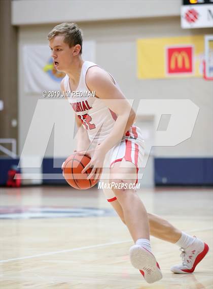 Thumbnail 1 in Pearland vs Spring Branch Memorial (McDonald's Texas Invitational) photogallery.