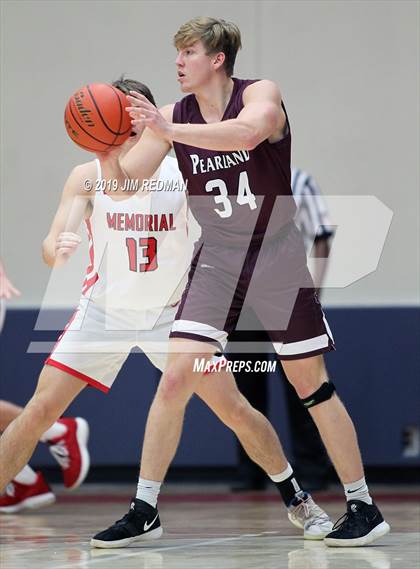 Thumbnail 2 in Pearland vs Spring Branch Memorial (McDonald's Texas Invitational) photogallery.
