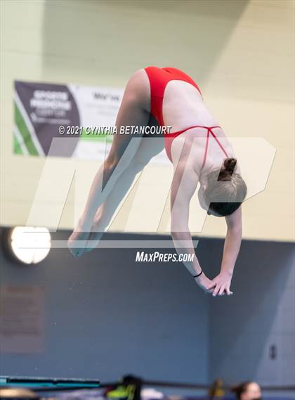 Thumbnail 2 in CHSAA 5A Dive Finals photogallery.