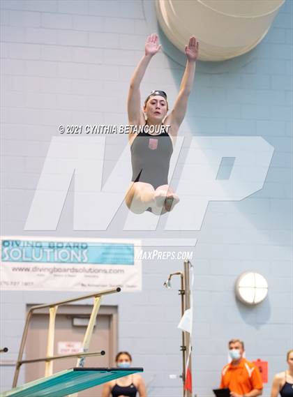 Thumbnail 1 in CHSAA 5A Dive Finals photogallery.