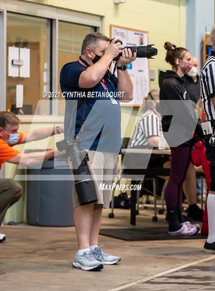 Thumbnail 1 in CHSAA 5A Dive Finals photogallery.