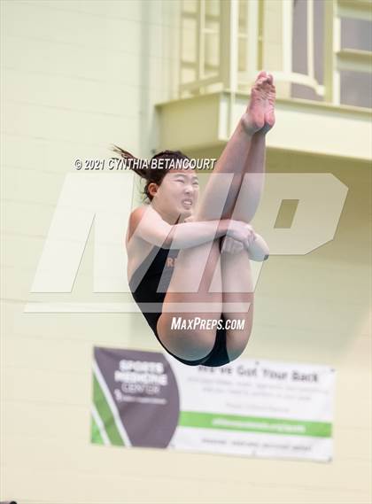 Thumbnail 1 in CHSAA 5A Dive Finals photogallery.