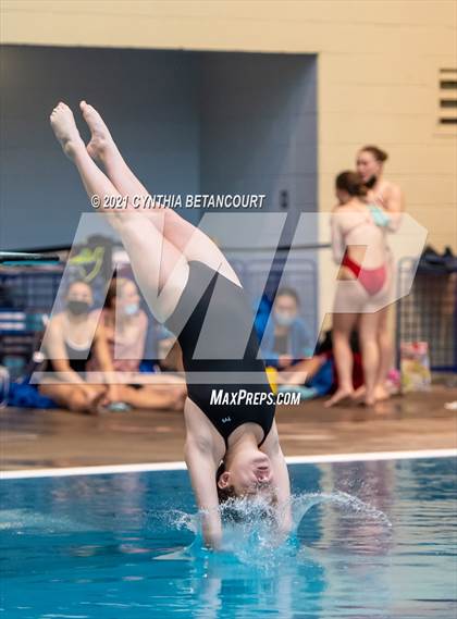 Thumbnail 2 in CHSAA 5A Dive Finals photogallery.
