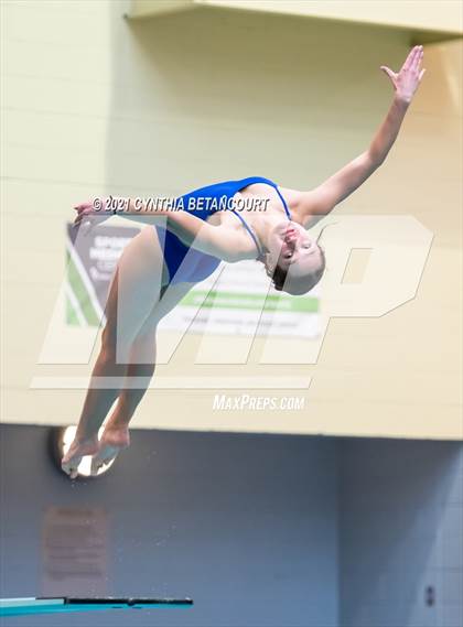 Thumbnail 3 in CHSAA 5A Dive Finals photogallery.