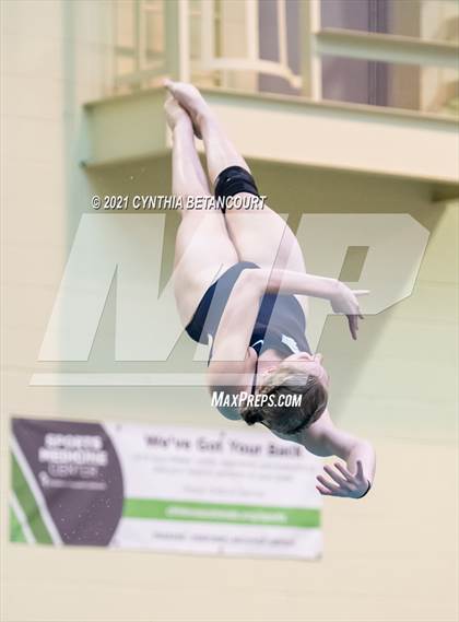 Thumbnail 2 in CHSAA 5A Dive Finals photogallery.