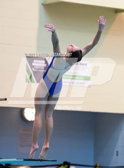 Thumbnail 2 in CHSAA 5A Dive Finals photogallery.
