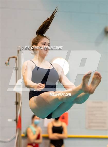 Thumbnail 1 in CHSAA 5A Dive Finals photogallery.