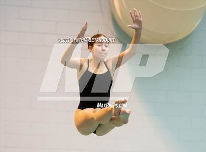 Thumbnail 1 in CHSAA 5A Dive Finals photogallery.