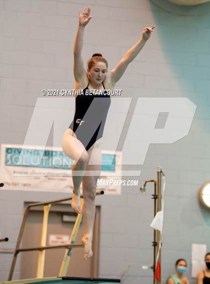 Thumbnail 1 in CHSAA 5A Dive Finals photogallery.