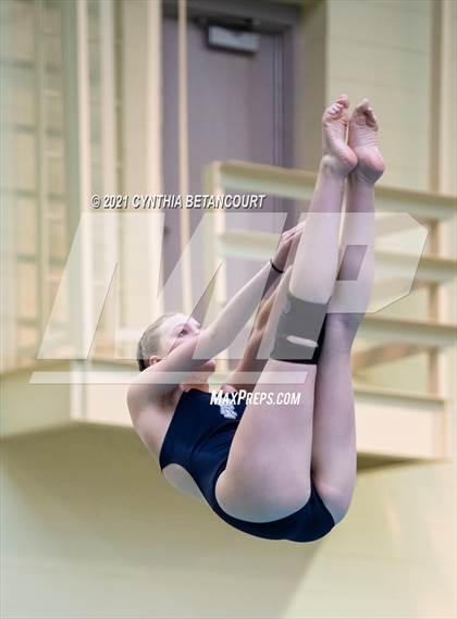 Thumbnail 1 in CHSAA 5A Dive Finals photogallery.