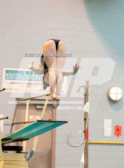Thumbnail 1 in CHSAA 5A Dive Finals photogallery.