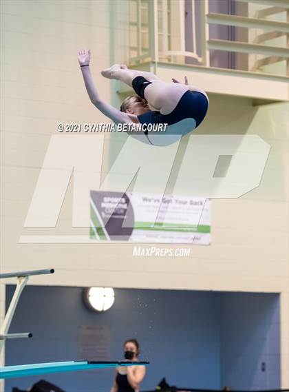Thumbnail 2 in CHSAA 5A Dive Finals photogallery.