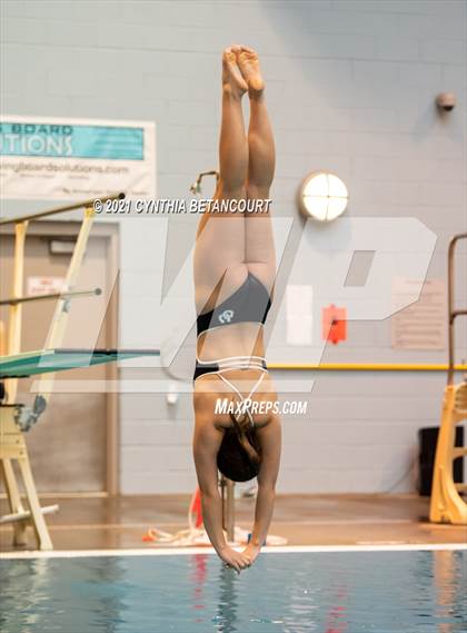 Thumbnail 1 in CHSAA 5A Dive Finals photogallery.