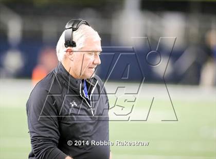 Thumbnail 2 in Navasota vs. Argyle (UIL 4A Division 1 Final) photogallery.