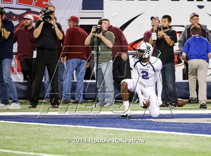 Thumbnail 3 in Navasota vs. Argyle (UIL 4A Division 1 Final) photogallery.