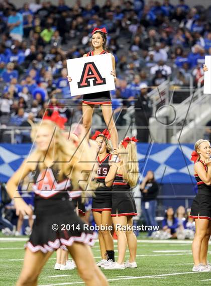 Thumbnail 2 in Navasota vs. Argyle (UIL 4A Division 1 Final) photogallery.