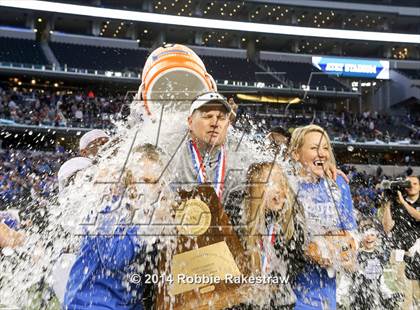 Thumbnail 3 in Navasota vs. Argyle (UIL 4A Division 1 Final) photogallery.
