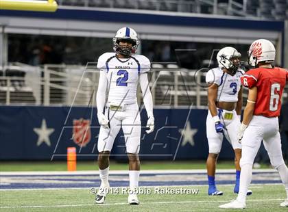 Thumbnail 3 in Navasota vs. Argyle (UIL 4A Division 1 Final) photogallery.
