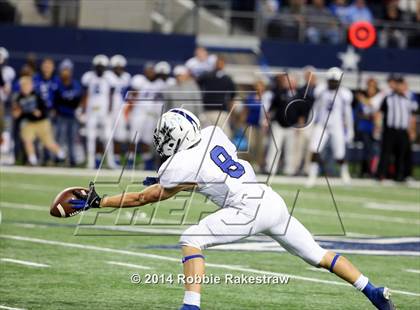 Thumbnail 1 in Navasota vs. Argyle (UIL 4A Division 1 Final) photogallery.