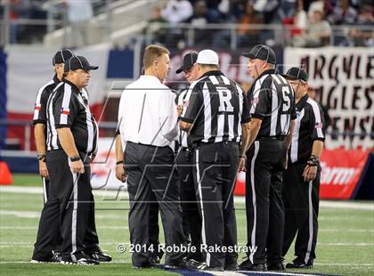Thumbnail 2 in Navasota vs. Argyle (UIL 4A Division 1 Final) photogallery.