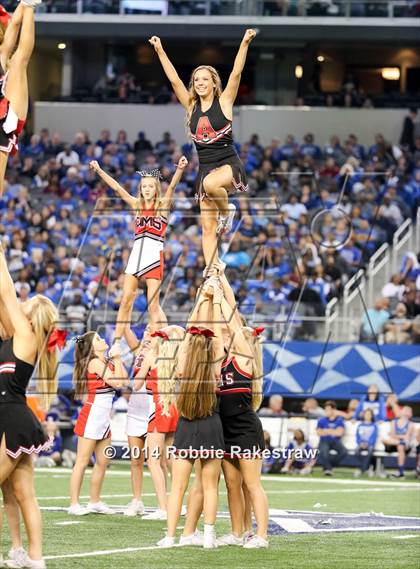 Thumbnail 1 in Navasota vs. Argyle (UIL 4A Division 1 Final) photogallery.