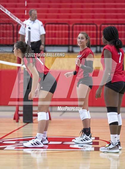 Thumbnail 3 in Hockaday vs. Marcus (Marauder Showcase) photogallery.