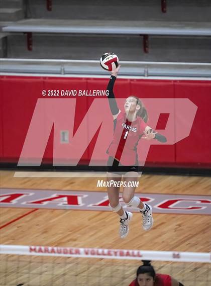 Thumbnail 3 in Hockaday vs. Marcus (Marauder Showcase) photogallery.