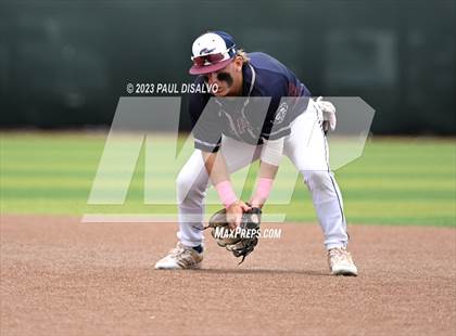Thumbnail 3 in Rock Canyon vs. Cherokee Trail (CHSAA 5A Semi-Final) photogallery.