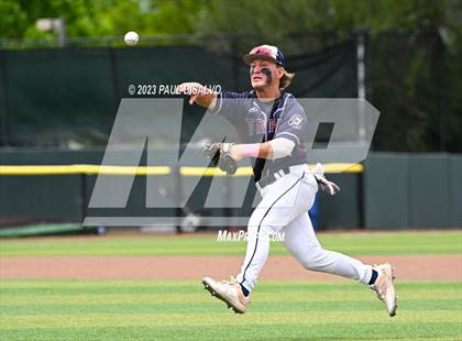 Thumbnail 2 in Rock Canyon vs. Cherokee Trail (CHSAA 5A Semi-Final) photogallery.