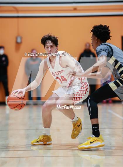 Thumbnail 1 in Taft vs Bishop Montgomery (So Cal Christmas Classic) photogallery.