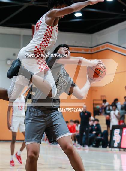 Thumbnail 3 in Taft vs Bishop Montgomery (So Cal Christmas Classic) photogallery.