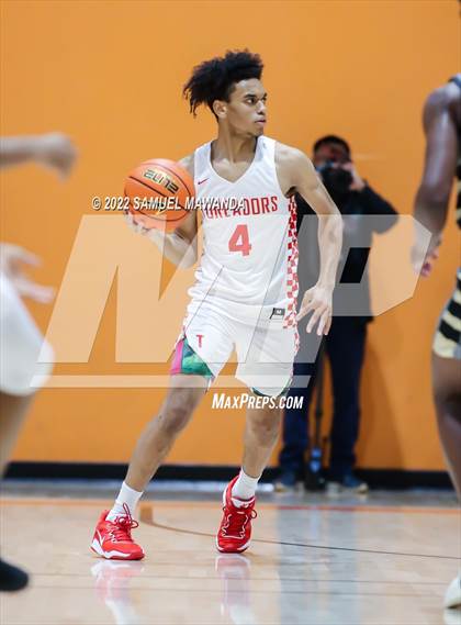 Thumbnail 3 in Taft vs Bishop Montgomery (So Cal Christmas Classic) photogallery.