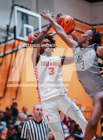 Thumbnail 1 in Taft vs Bishop Montgomery (So Cal Christmas Classic) photogallery.