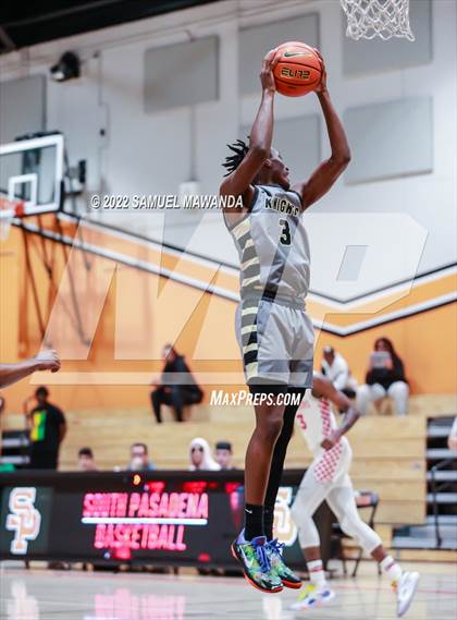 Thumbnail 3 in Taft vs Bishop Montgomery (So Cal Christmas Classic) photogallery.