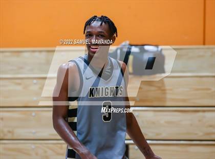 Thumbnail 2 in Taft vs Bishop Montgomery (So Cal Christmas Classic) photogallery.