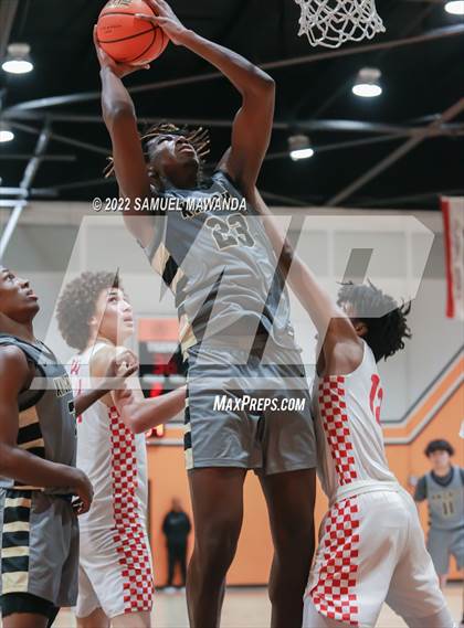 Thumbnail 1 in Taft vs Bishop Montgomery (So Cal Christmas Classic) photogallery.