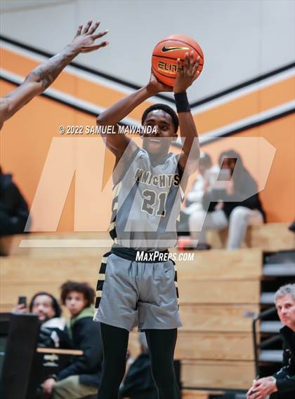 Thumbnail 2 in Taft vs Bishop Montgomery (So Cal Christmas Classic) photogallery.