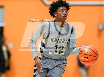 Thumbnail 2 in Taft vs Bishop Montgomery (So Cal Christmas Classic) photogallery.