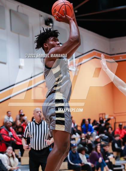 Thumbnail 1 in Taft vs Bishop Montgomery (So Cal Christmas Classic) photogallery.