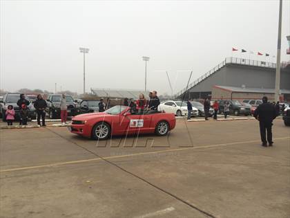 Thumbnail 1 in Cedar Hill TOC Ceremony photogallery.