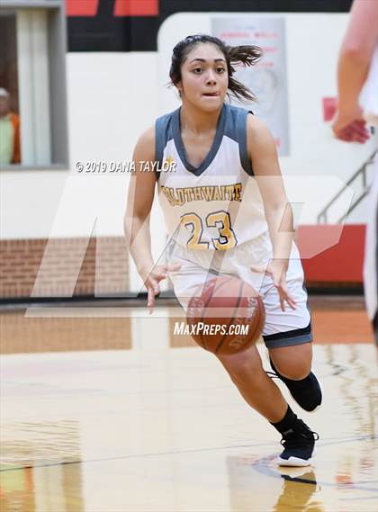 Thumbnail 3 in Goldthwaite vs. Electra (UIL 2A Bi-District Playoff) photogallery.