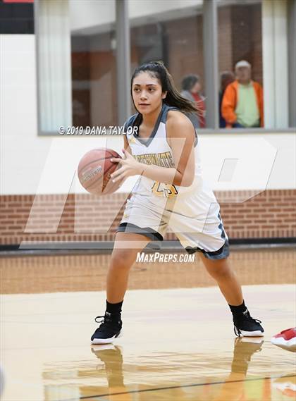 Thumbnail 2 in Goldthwaite vs. Electra (UIL 2A Bi-District Playoff) photogallery.