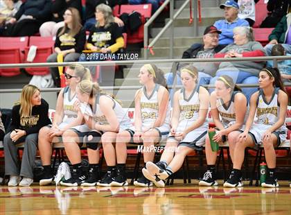 Thumbnail 2 in Goldthwaite vs. Electra (UIL 2A Bi-District Playoff) photogallery.
