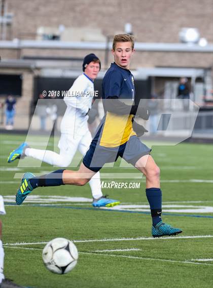 Thumbnail 3 in Lansing vs. Madrid-Waddington (NYSPHSAA Class C Semifinal) photogallery.