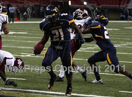Thumbnail 1 in O'Fallon vs. Belleville West (Great American Football Classic) photogallery.