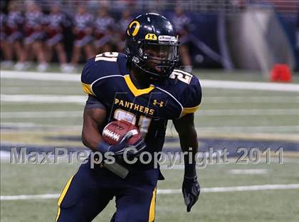 Thumbnail 3 in O'Fallon vs. Belleville West (Great American Football Classic) photogallery.