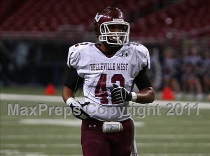Thumbnail 3 in O'Fallon vs. Belleville West (Great American Football Classic) photogallery.