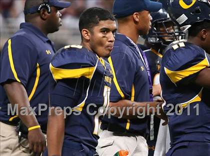 Thumbnail 2 in O'Fallon vs. Belleville West (Great American Football Classic) photogallery.